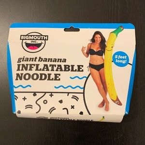 NWT Big Mouth Inflatable Pool Noodle